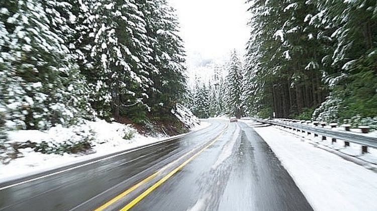 Feature | Safe Driving Tips For Winter Travel