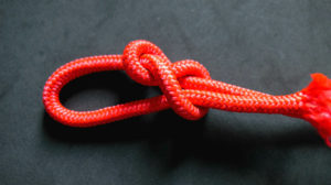 knot rope dew red paracord knots pb FEATURE
