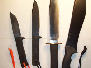 Choosing a Fixed Blade Survival Knife (Part 2) by Survival Life at http://survivallife.staging.wpengine.com/2015/07/22/fixed-blade-survival-knife-pt2