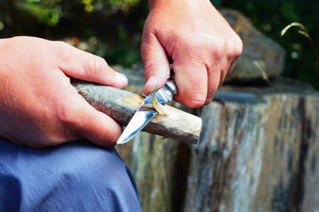 Reasons to Carry a Pocket Knife | All You Need to Know About Pocket Knives For Everyday Survival