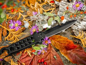 Black butterfly knives | Everything You'll Ever Need To Know About Butterfly Knives | Featured