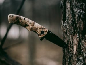 FEATURE | Top Reasons To Keep A Pocket Knife In Your EDC