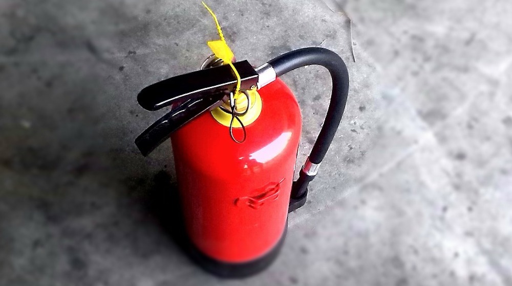 Feature | Before Using a Fire Extinguisher | fire extinguisher types