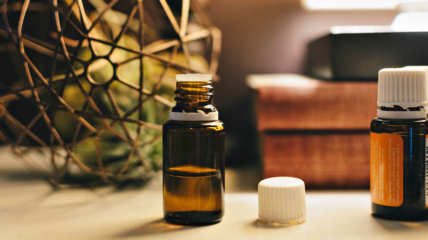 Feature | Essential oils at home | Medicinal Essential Oils Your Medical Kit Should Always Have