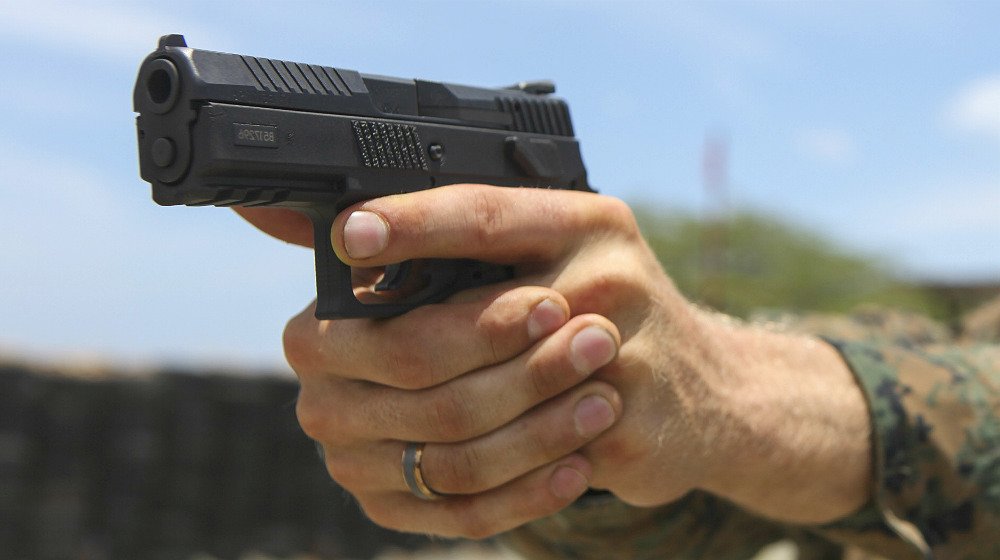 Feature | How To Properly Fit A Handgun To Your Hand