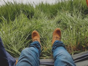 blue jeans boots camping 723585