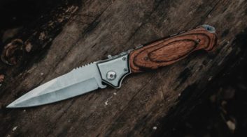 Are Switchblades Legal? Knife Laws By State | Survival Life