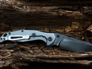 hunting knives feature 2 ss
