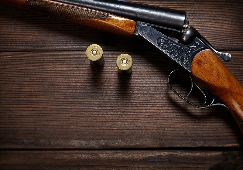 Vintage shotgun and ammunition Pistol grip shotgun SS