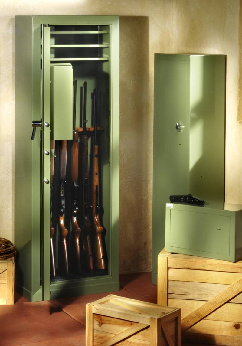 gun-closet-rifles | stack-on gun safe