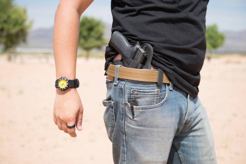 man-holster-pistol-jeans | carry holster