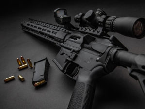 Modern automatic carbine with optical and collimator sight | Top 5 Best Sig Sauer Rifles In The World 2021 | featured