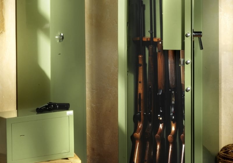 Gun closet with rifles | Best Gun Safes In 2021