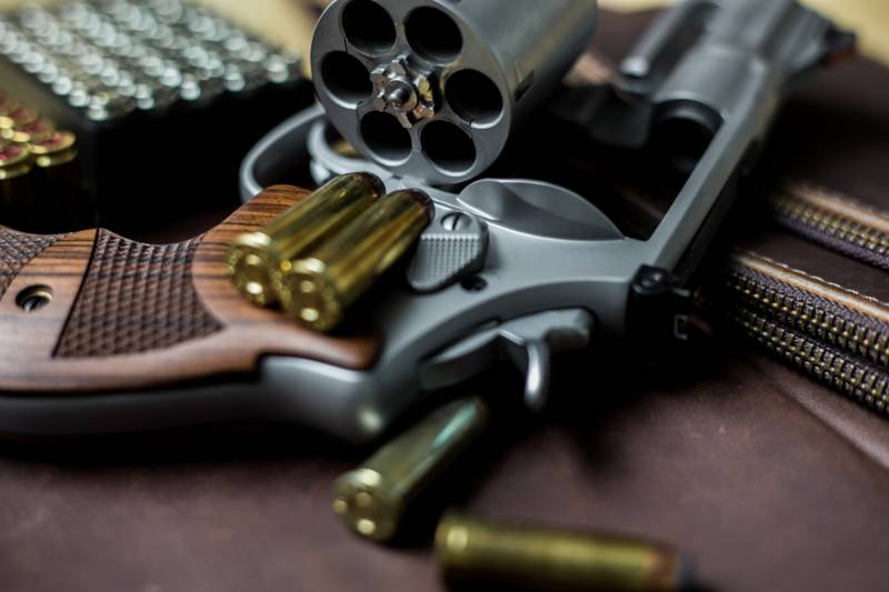 revolver-44-magnum-gun-jacket-soft 270 Winchester Cartridge